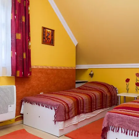 Thuja By Interhome Prázdninový dům Balatonmáriafürdő