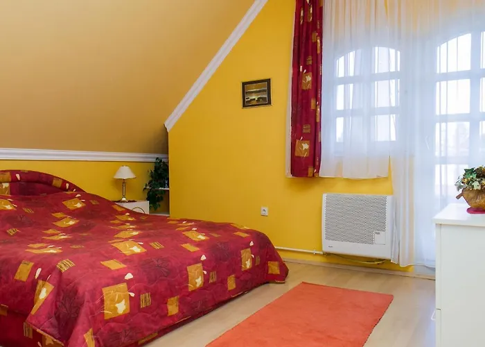 Thuja By Interhome *